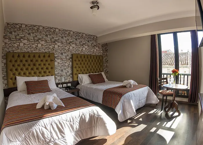 Hotel Ureta 3*
